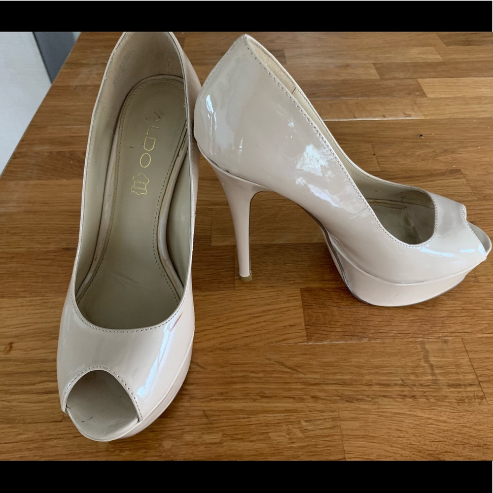 Aldo platform beige heel 38